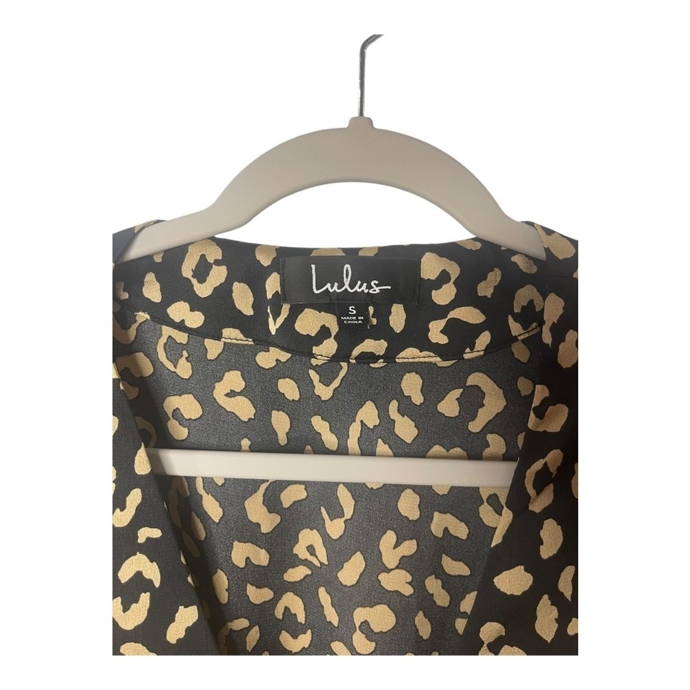 Lulus Cambera Black Leopard Print Button-Up Blouse - Picture 6 of 6